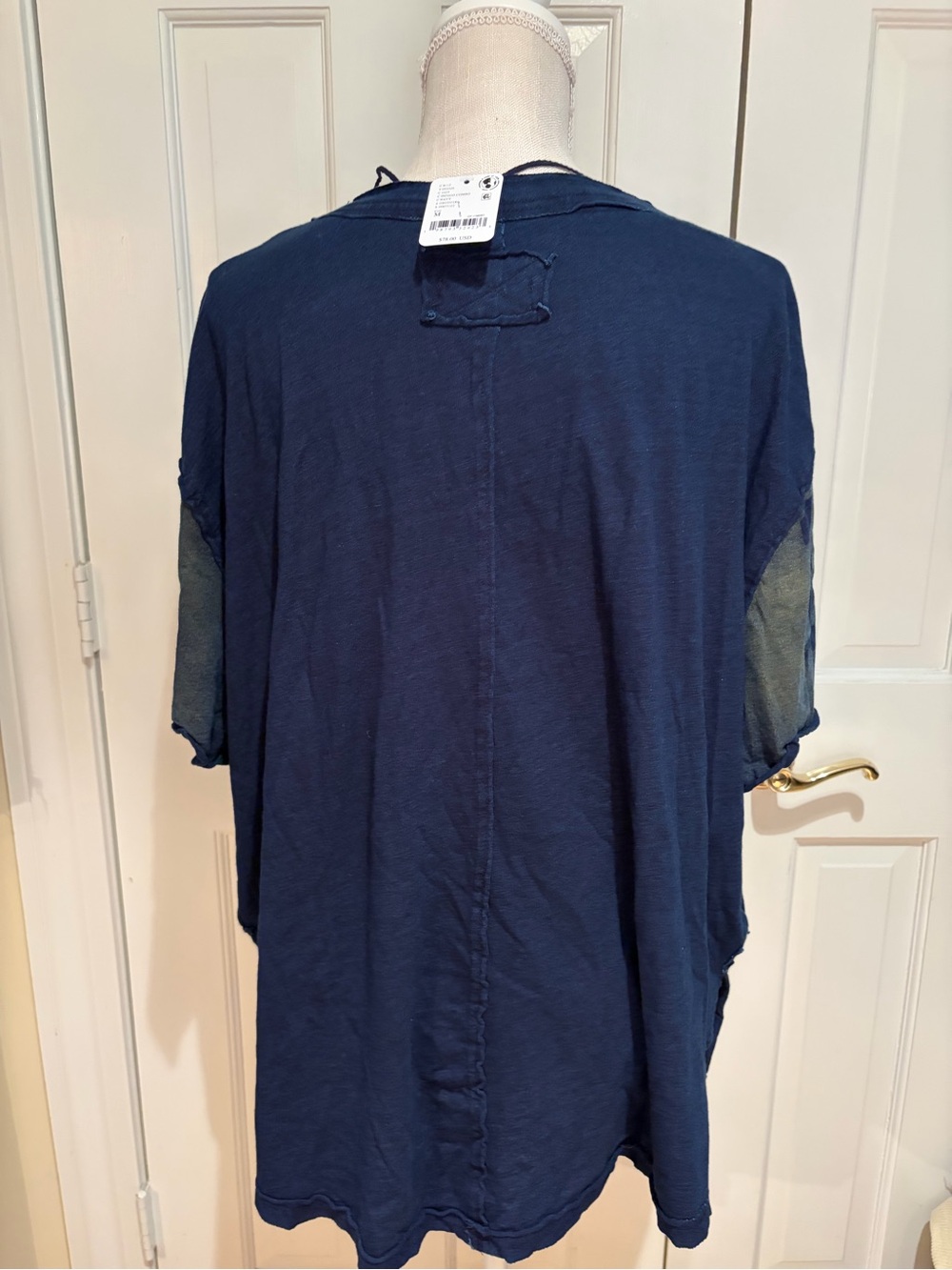 We the Free Laid Back Tee. Size M. NWT - Picture 4 of 10